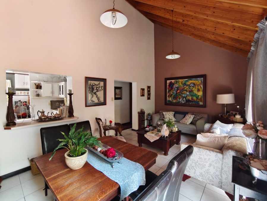 3 Bedroom Property for Sale in Pentagon Park Free State